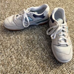 NEW BALANCE 550s